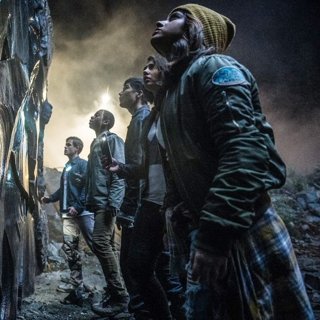 Dacre Montgomery, RJ Cyler, Ludi Lin, Naomi Scott and Becky G in Lionsgate Films' Power Rangers (2017)