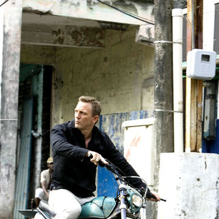 Daniel Craig stars as James Bond in Columbia Pictures' Quantum of Solace (2008)