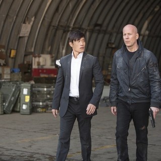 Red 2 Picture 19