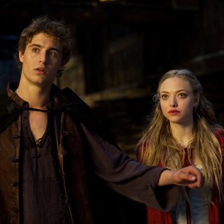 Shiloh Fernandez stars as Peter and Amanda Seyfried stars as Valerie in Warner Bros. Pictures' Red Riding Hood (2011)