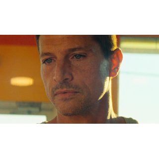 Red Rocket Picture 7