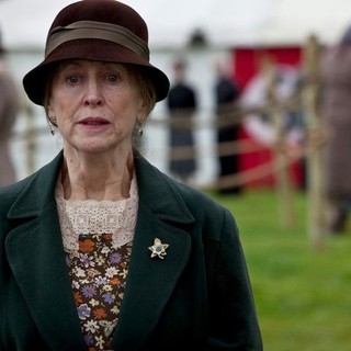 Resistance Picture 4