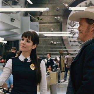 Ryan Reynolds, Mary-Louise Parker and Jeff Bridges in Universal Pictures' R.I.P.D. (2013)
