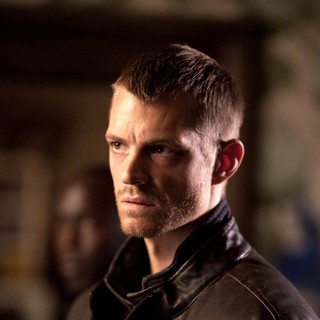 Joel Kinnaman stars as Alex Murphy in Columbia Pictures' RoboCop (2014)