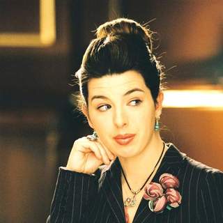 Princess Diaries 2: Royal Engagement Picture 8