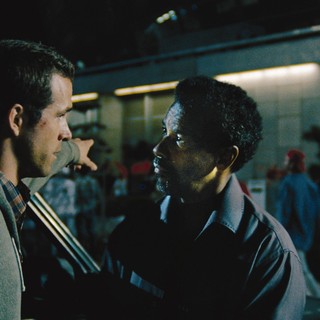 Safe House Picture 21