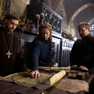 Season Of The Witch Picture 21