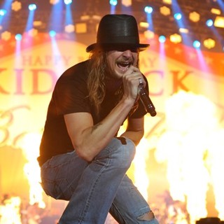 Sellebrity Picture 17