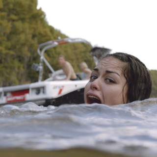 Shark Night 3D Picture 6