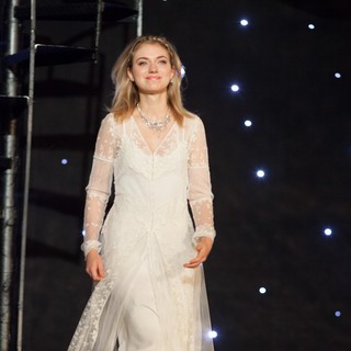 Imogen Poots stars as Izzy in Clarius Entertainment's She's Funny That Way (2015)