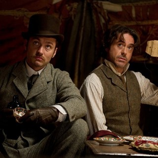 Sherlock Holmes: A Game Of Shadows Picture 2