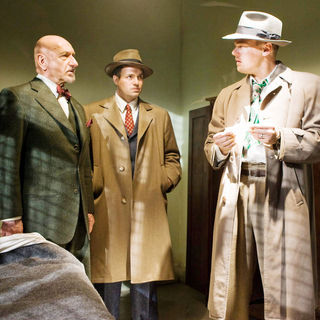 Ben Kingsley, Leonardo DiCaprio and Mark Ruffalo in Paramount Pictures' Shutter Island (2010)