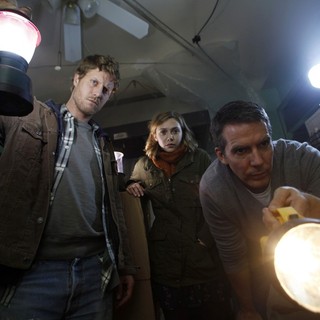 Eric Sheffer Stevens, Elizabeth Olsen and Adam Trese in Open Road Films' Silent House (2012)