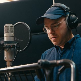 Sleeping At Last: Light Carries On (2026)