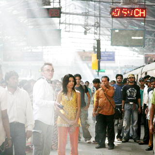 Slumdog Millionaire Picture 13