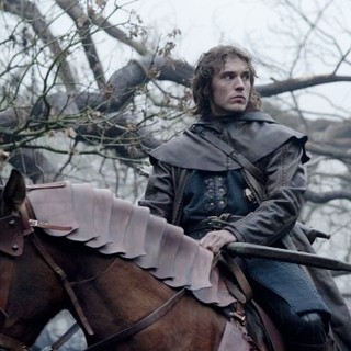 Sam Claflin stars as Prince Charmant in Universal Pictures' Snow White and the Huntsman (2012)
