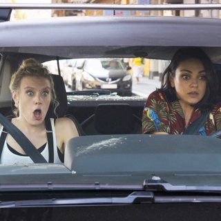 Spy Who Dumped Me, The Picture 4