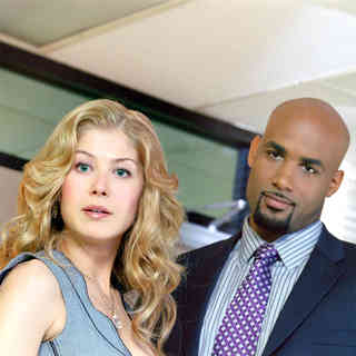 Surrogates Picture 22