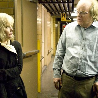 Jennifer Jason Leigh stars as Maria and Philip Seymour Hoffman stars as Caden Cotard in Sony Pictures Classics' Synecdoche, New York (2008)