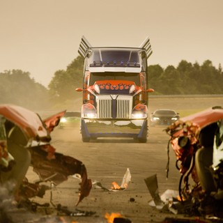 Transformers: Age Of Extinction Picture 5