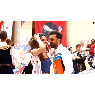 Tamasha Picture 4