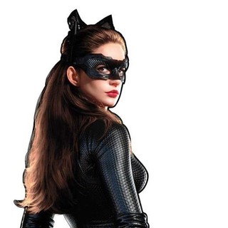 Anne Hathaway stars as Selina Kyle/Catwoman in Warner Bros. Pictures' The Dark Knight Rises (2012)