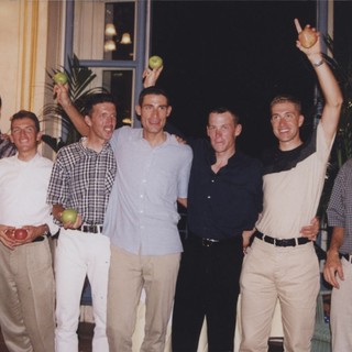 Armstrong Lie, The Picture 4