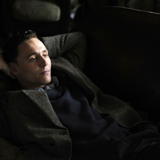 Deep Blue Sea, The Picture 4
