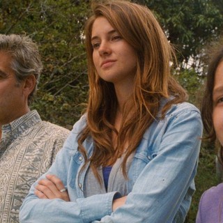 George Clooney, Shailene Woodley and Amara Miller in Fox Searchlight Pictures' The Descendants (2011)