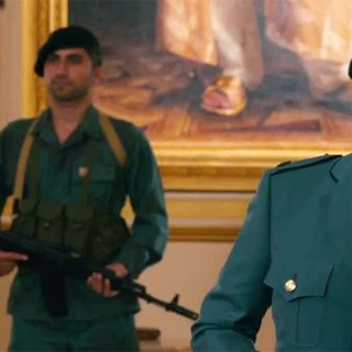 Dictator, The Picture 14