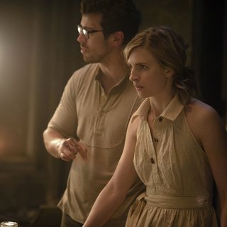 East, The Picture 9