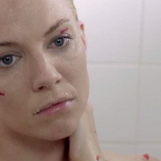 Girl (2012), The Picture 12