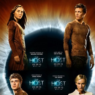 Host (2013), The Picture 31