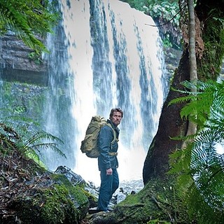 Hunter (2012), The Picture 3
