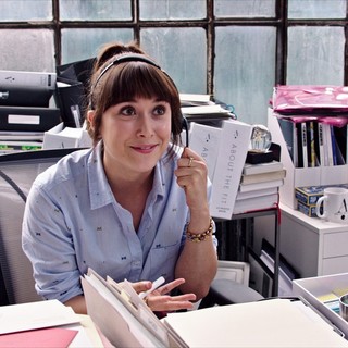 Intern, The Picture 23
