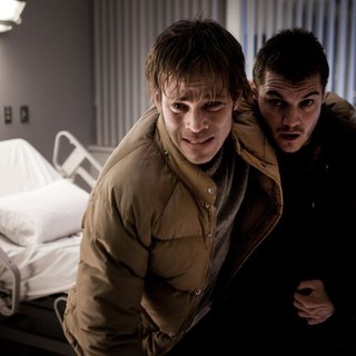 Motel Life, The Picture 4