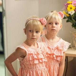 Unauthorized Full House Story, The Picture 3