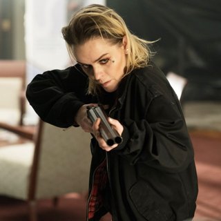 Vault, The Picture 6