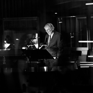 Tony Bennett stars as Himself in Abramorama's The Zen of Bennett (2012). Photo credit by Josh Cheuse.