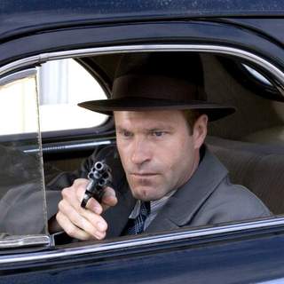 Black Dahlia, The Picture 10