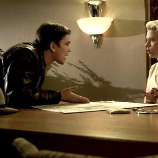 Black Dahlia, The Picture 14