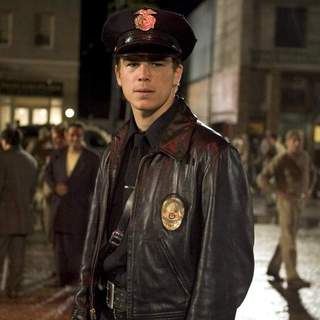 Black Dahlia, The Picture 32