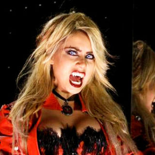 Bleeding, The Picture 11