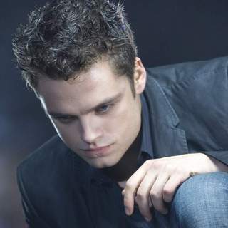 Covenant, The Picture 7