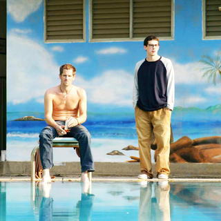 Jonno Roberts stars as Jake Hunt and Tate Ellington stars as Oliver Hunt in Unison Films' The Elephant King (2008)