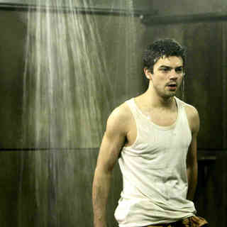 Escapist, The Picture 5