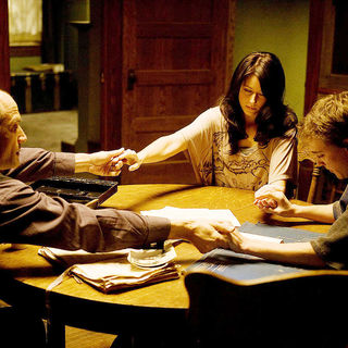 Haunting In Connecticut, The Picture 4