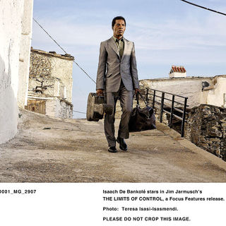 Limits Of Control, The Picture 16