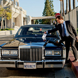 Lincoln Lawyer, The Picture 14