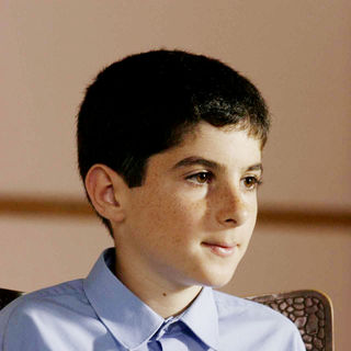 Little Traitor, The Picture 5